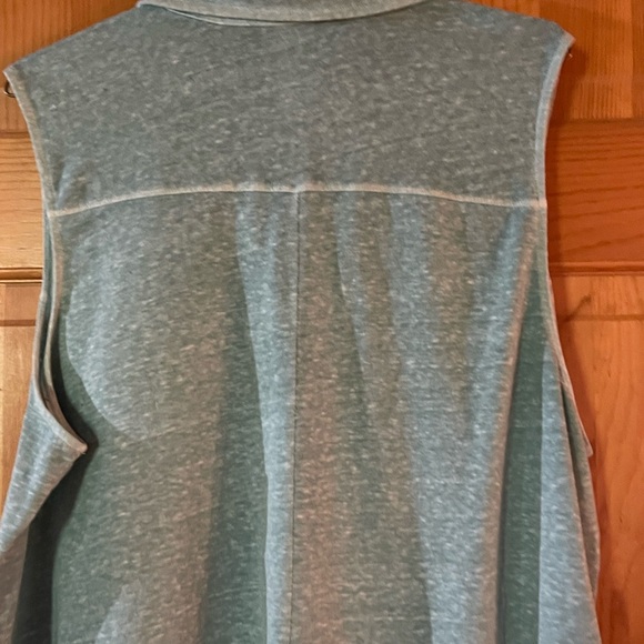 Sonoma woman’s top - Picture 4 of 4